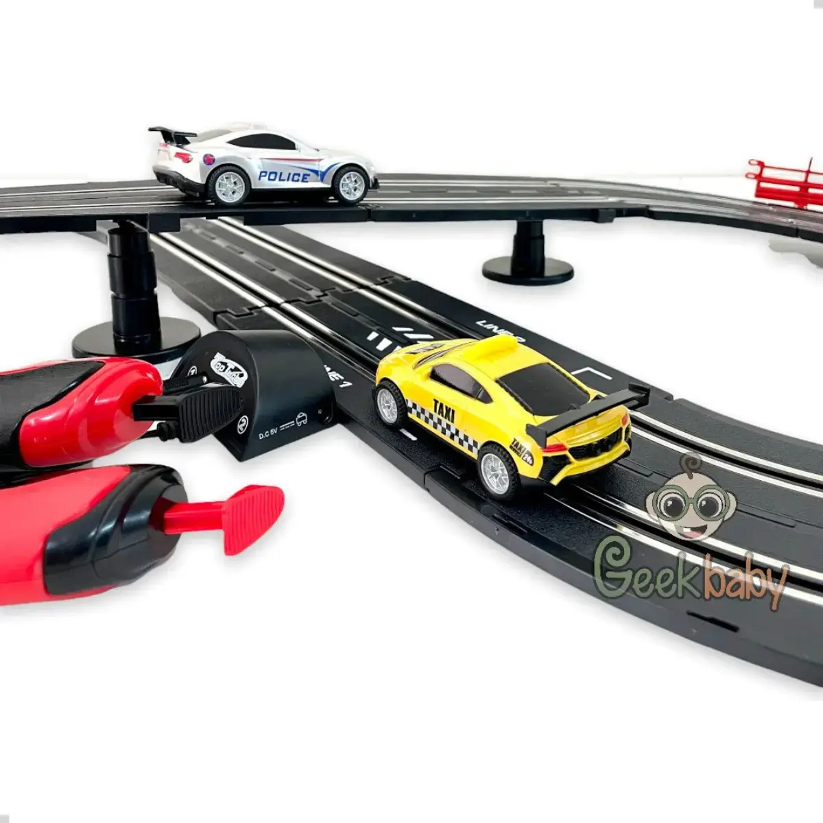 Pista Autorama Organiser Dmt5892 280cm 2 Carrinhos e 2 Controles thumbnail 9