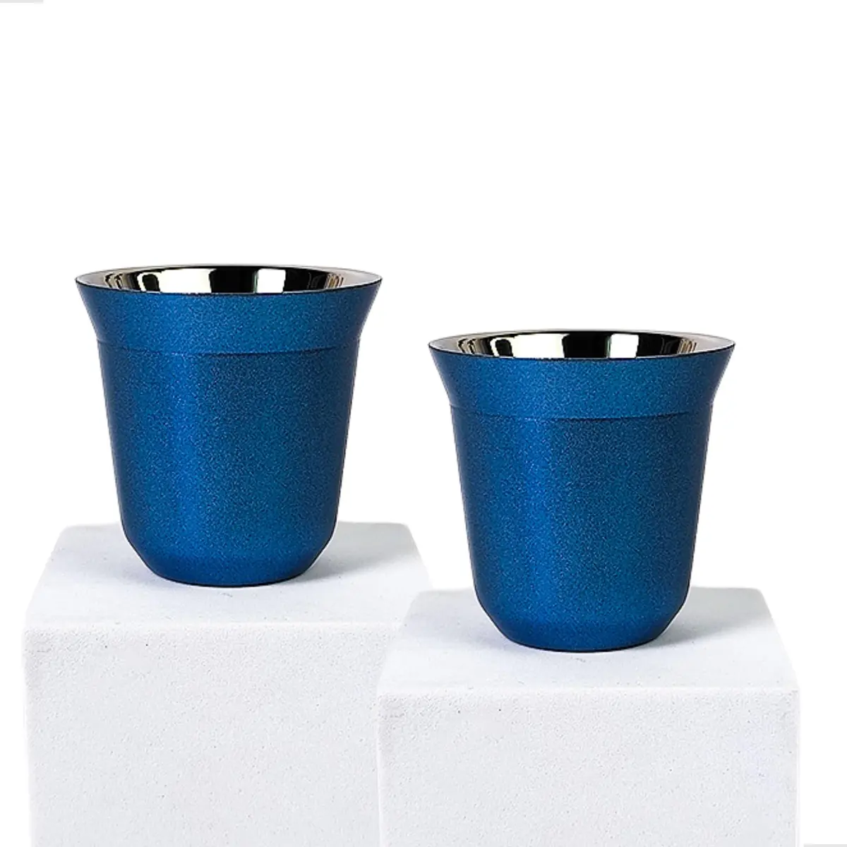 Jogo Xícaras Café Pixie Espresso, Copo Pixie Térmico de Café 80ml – Xícara Compacta com Camada Dupla de Aço Inox, Não Esquenta as Mãos, Ideal para Cafeteiras, Diversas Cores (Azul, 2 Unidades)
