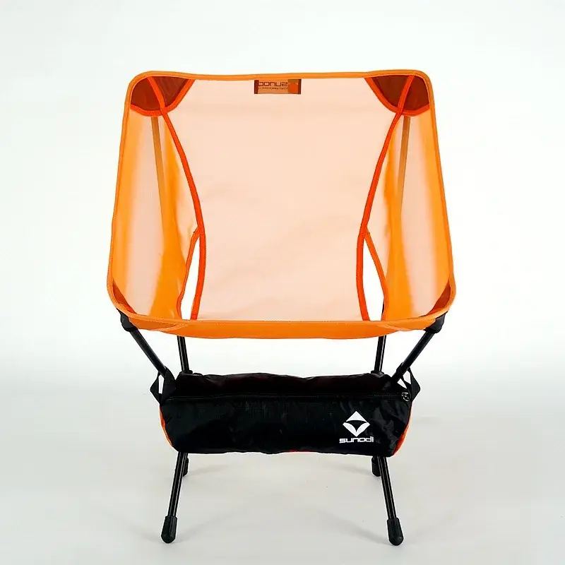 Cadeira de camping ultraleve 570g, cadeira dobrável para atividades ao ar livre, caminhadas, piqueniques, viagens, praia, pesca - 1