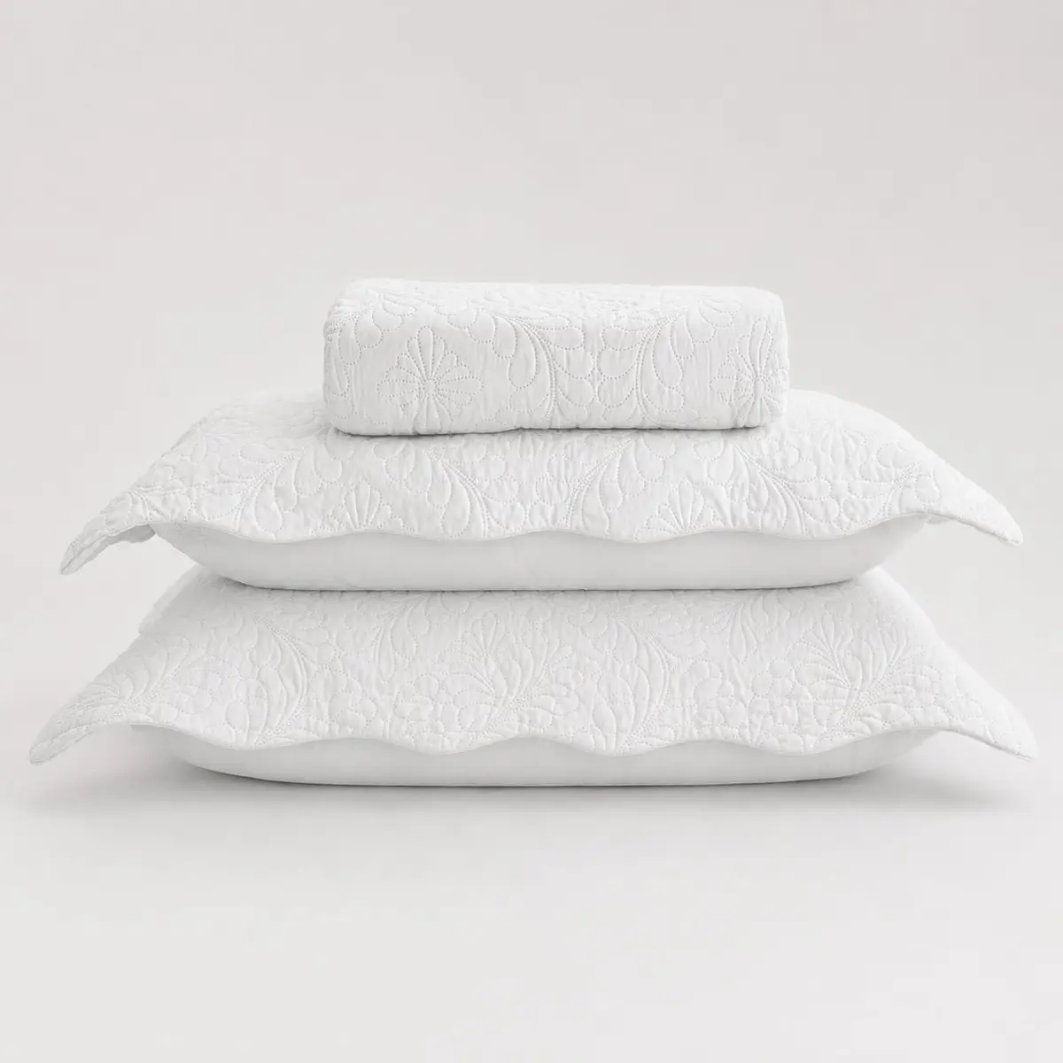 LYOR - Colcha Matelassê King Arabeske com 2 Porta Travesseiros Microfibra Branco - 1