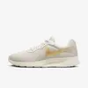 Tênis Nike Tanjun Feminino - 1