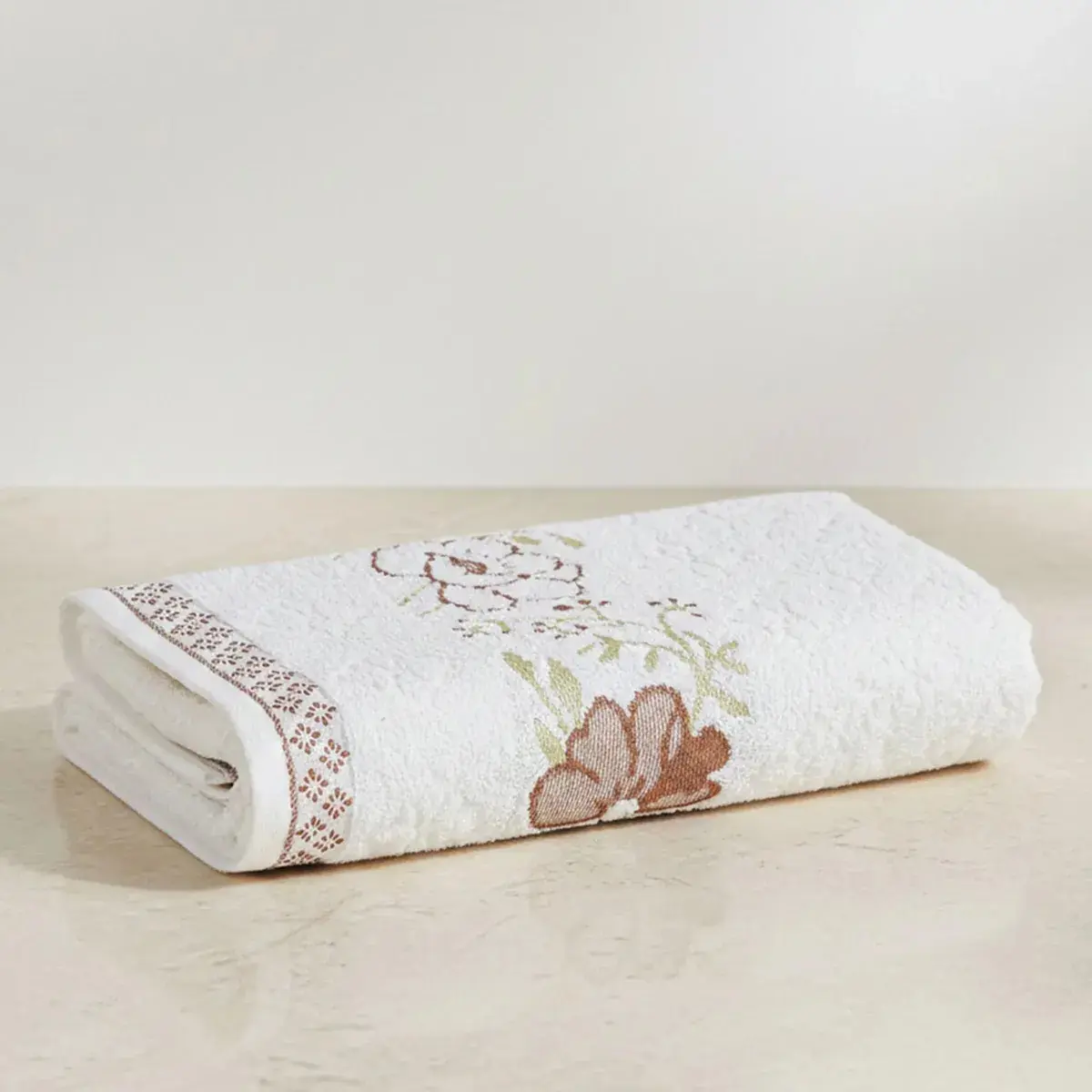 Toalha De Rosto Karsten Yuna Toque Macio 100% Algodão 430g/m Cor Branca Lisa