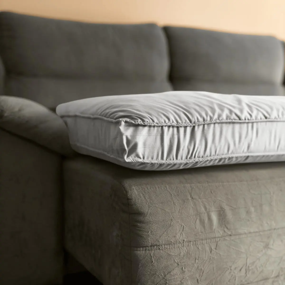 Pillow Top para Sofá Retrátil e Reclinável Confort Linens, Micropercal 400 Fios, Enchimento Siliconado 1.200g/m², Lavável em Máquina, 160x80x10cm, Cinza