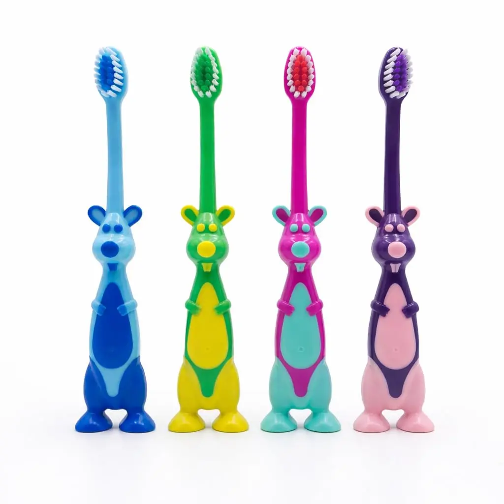 Kit Escova de Dentes Infantil com Formato de Animal Pack com 4 Unidades Cores Variadas Criança Levar para Escola Viagem
