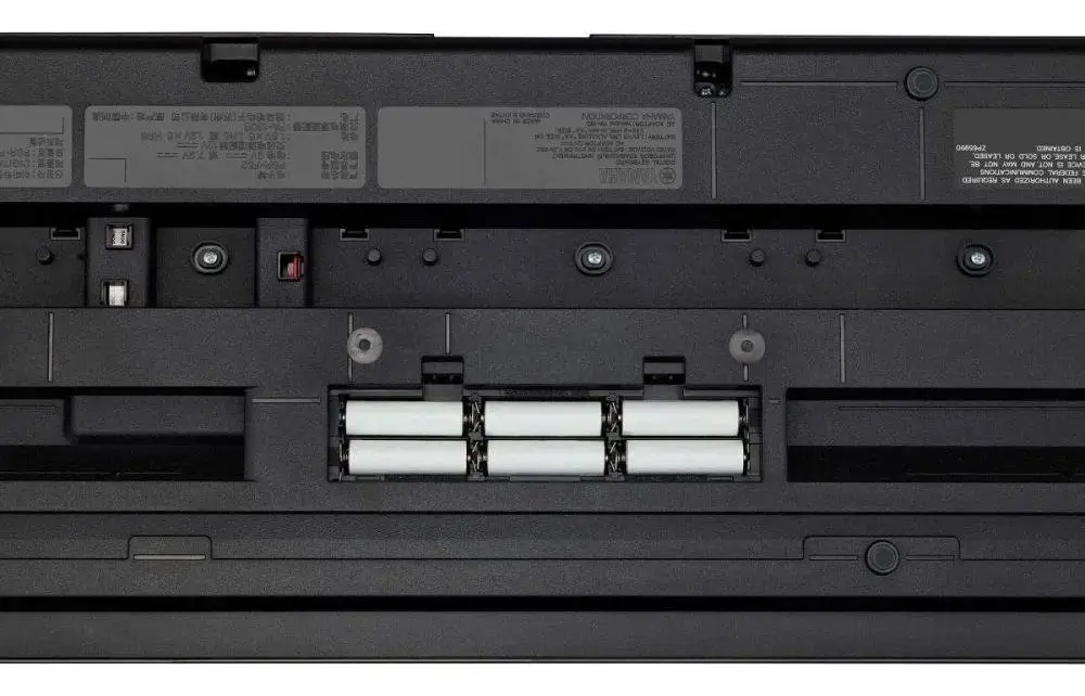 Teclado Musical Yamaha Psr-f52 61 Teclas 136 Sons 158 Ritmos Cor Preto thumbnail 7