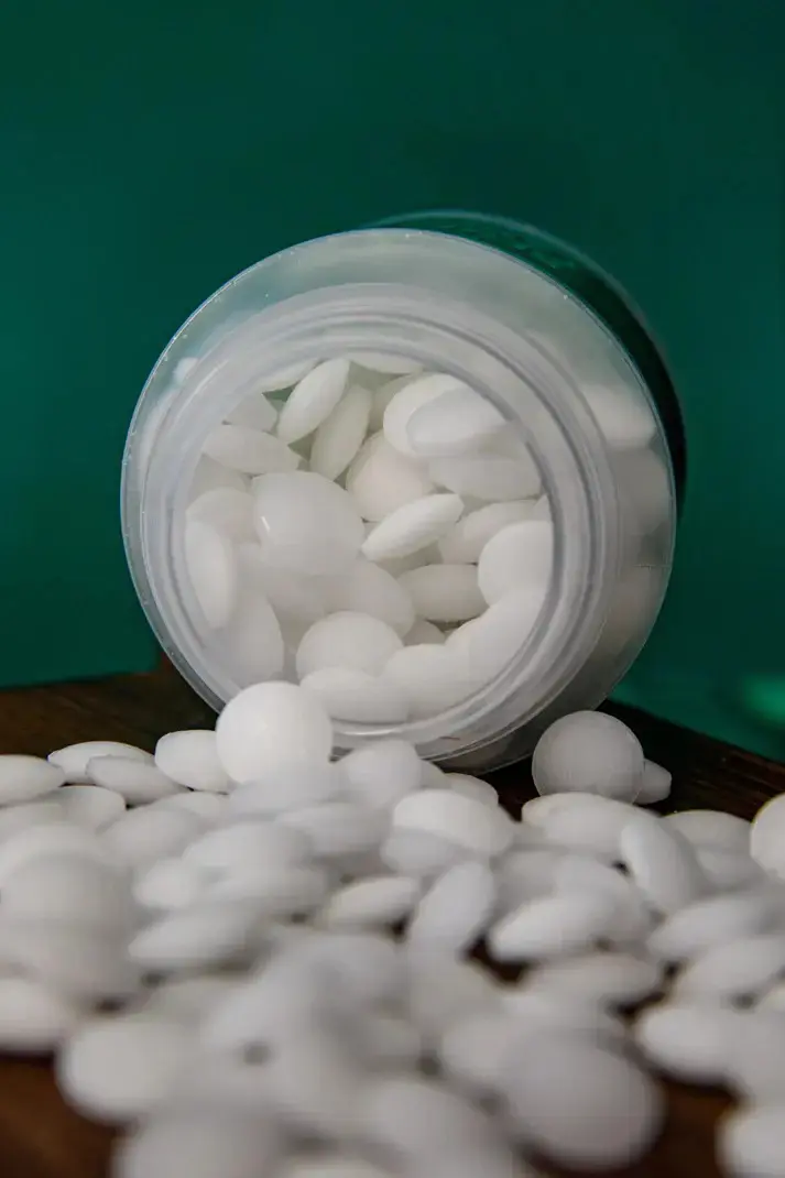 Pastilhas de Cânfora para Armários e Gavetas, Controla Mofo e Umidade, 200 Unidades, 150 g thumbnail 6
