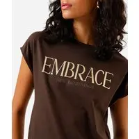camiseta feminina embrace marrom