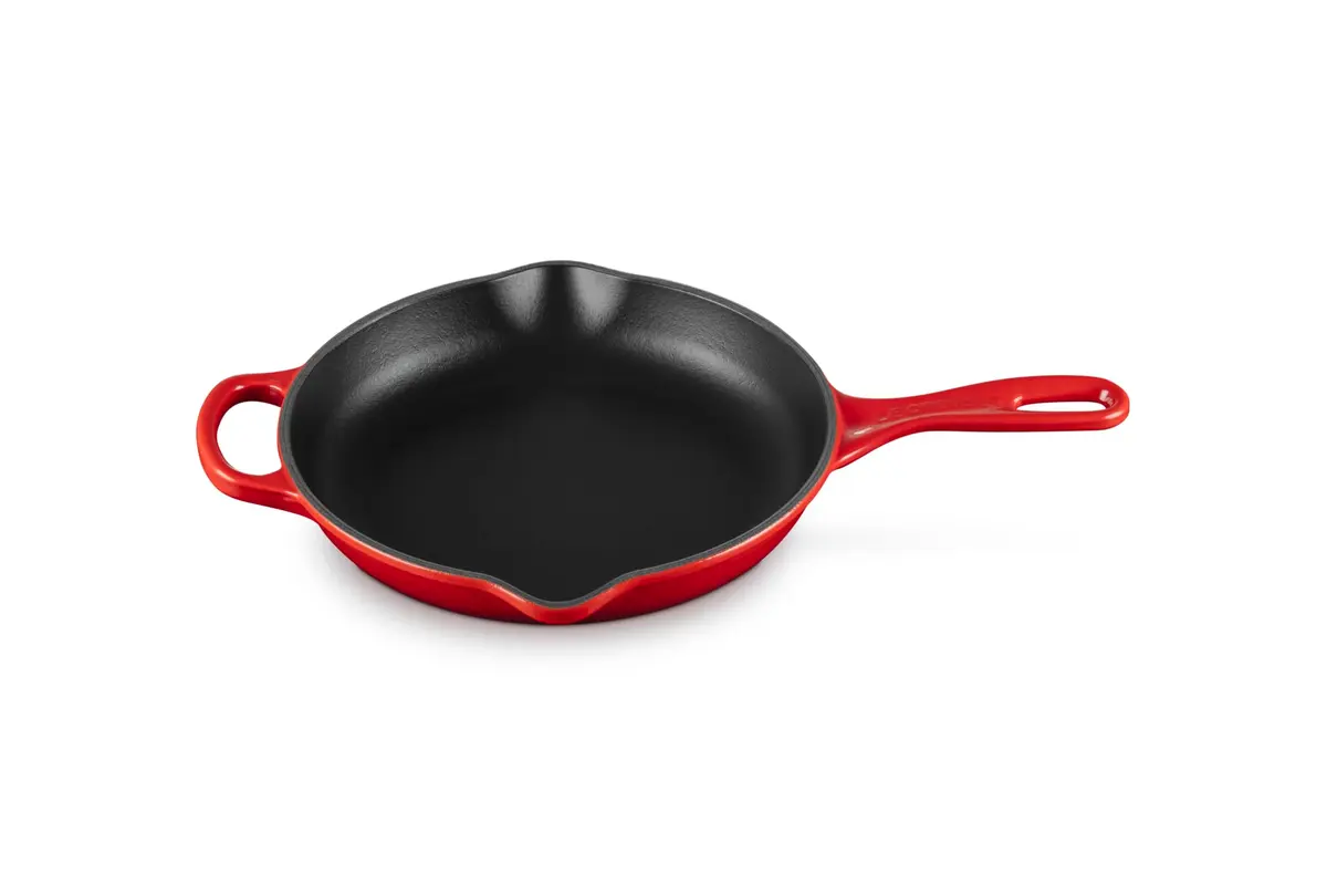 Le Creuset Skillet Redonda 23 cm com Alça Ferro Fundido Esmaltado Signature Vermelho