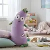 Pelúcia Berinjela Grande Rosto Feliz Educativo Com Perninhas 50 Cm - 1