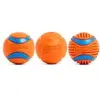 Chuckit! Fetch Ball Medley, médio, bola para cães, pacote com 3, bolas ultra, para pegar e resistentes incluídas - 1