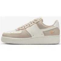 Tênis Nike Air Force 1 '07 Low Feminino