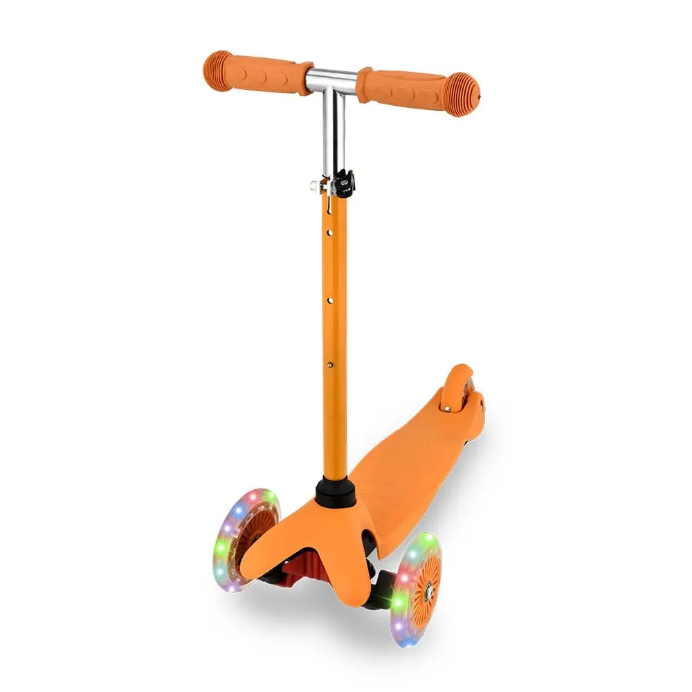 Patinete Laranja c Rodas de LED Infantil Altura Ajustável 3 Rodas