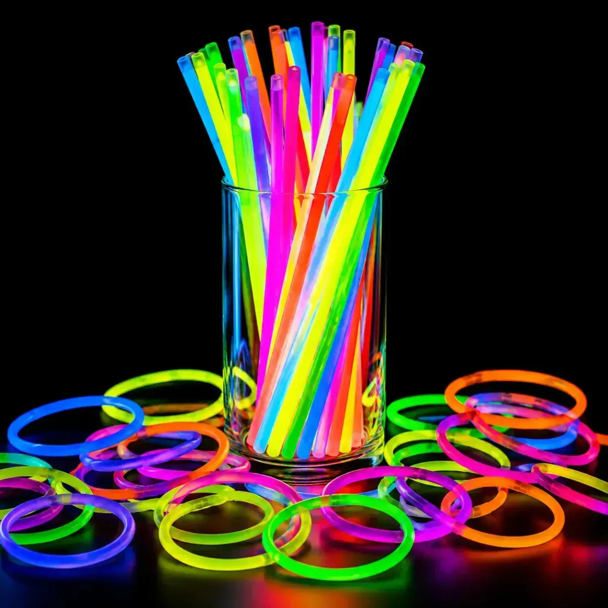 Pulseira Neon Kit 100 Unidades Festa Balada Casamento Adereços Fluorescente Led Show Luz Brilho